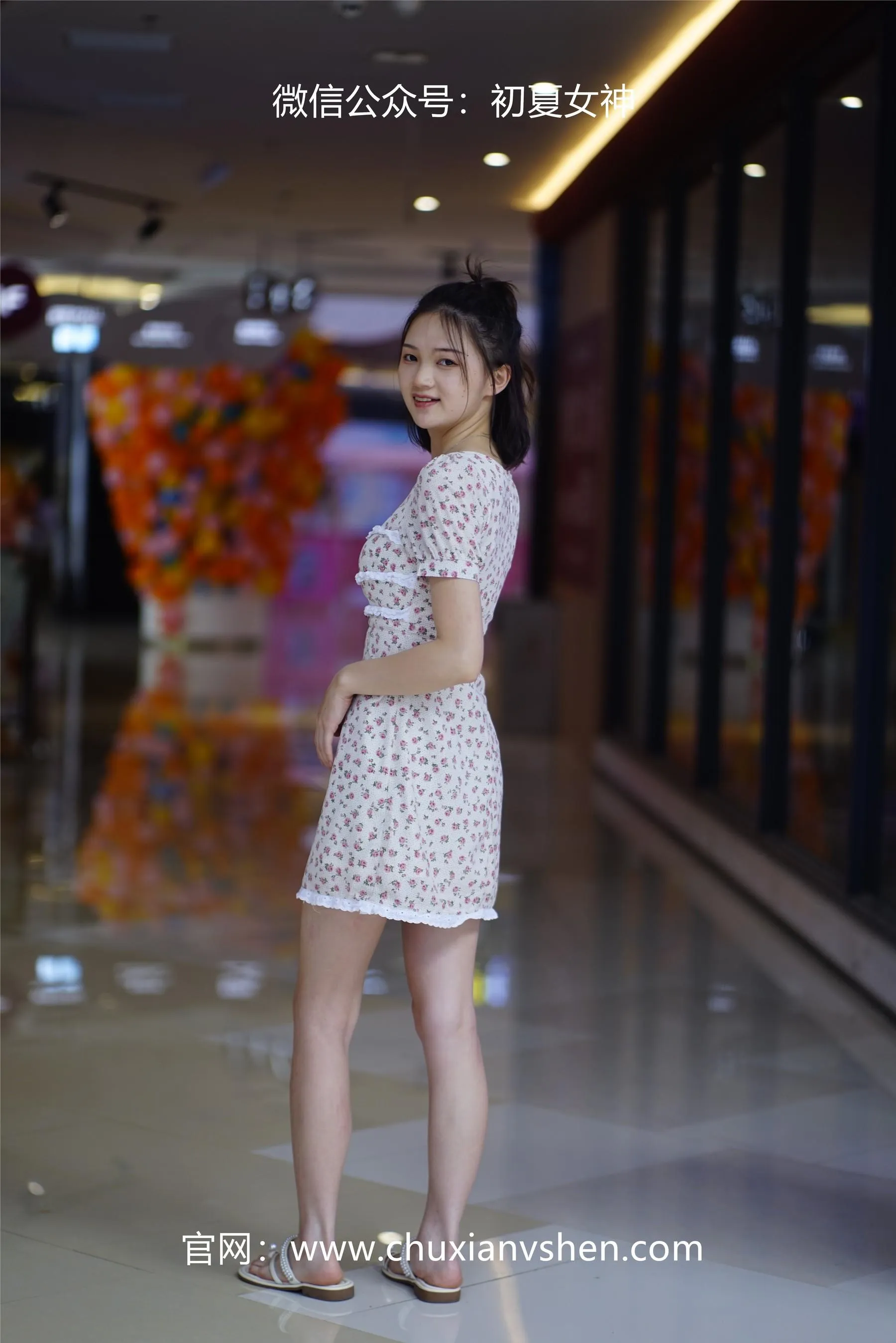 初夏女神 NO.043 大发 碎花小裙 [136P]插图3